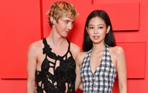 Troye Sivan Ungkap Kesan Manis Pertemuan Pertama Dengan Jennie Sebelum Syuting 'The Idol'
