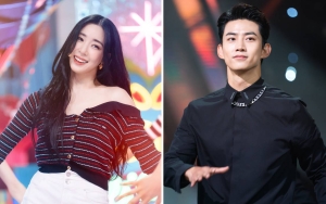 Tiffany Young SNSD & Taecyeon 2PM Selfie Manis Berdua Langsung Digodain