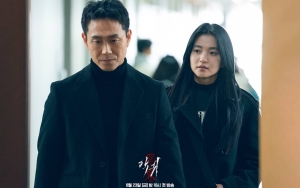 Saling Puji, Perubahan Menarik Hubungan Kim Tae Ri dan Oh Jung Se Jadi Poin Utama 'Revenant'