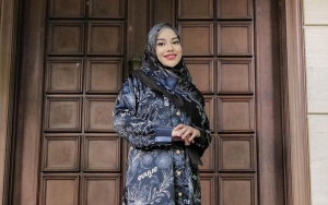 Aurel Hermansyah Pajang Foto Ameena Pakai Singlet Seraya Pose Menggemaskan Sontak Bikin Salfok