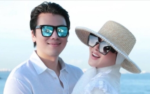 Syahrini Curhat Perasaannya Jadi Istri Reino Barack di Hari Istimewa