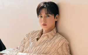 Agensi Hwang Minhyun Beri Peringatan Keras ke Fans yang Bikin Rusuh di Lokasi Syuting