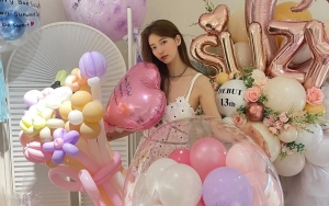 Suzy Tampil Sumringah Rayakan 13 Tahun Debut Anniv, Visual Tak Lekang Waktu Tuai Pujian