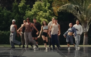 The Weeknd, Jennie BLACKPINK, dan Lily-Rose Depp Tampil Emosional di MV 'One of the Girls'