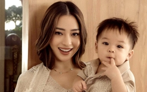Issa Putra Nikita Willy Belajar Bicara, Video Bilang 'Aduh' Mood Banget