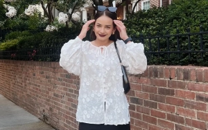 Enzy Storia Dikira Pamer Foto USG di Postingan Terbaru
