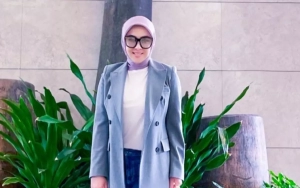 Biasa Menjulang, Tinggi Badan Syahrini Kini Terciduk Berbeda