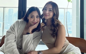 Nikita Willy dan Sang Adik Masak Seblak-Ayam Goreng, Momen Kabur Saat Minyak Meletup Bikin Ngakak