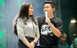 Wujud Undangan Resepsi Denny Caknan Bocor, Nama Lengkap & Gelar Bella Bonita Disorot