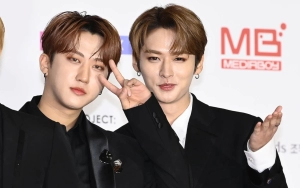 Lee Know Stray Kids Cium Changbin di Konser