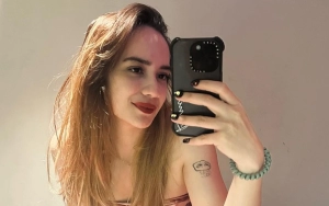 Diisukan Punya Pacar Brondong, Putri Anne Tampil Seksi dengan Dress Kemben