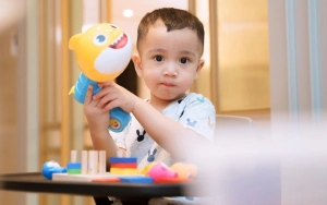 Kompilasi Video Lucu Rayyanza Disebut Kuasai 3 Bahasa, Ada Mandarin?