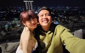 Happy Asmara Isyaratkan Ungkap Syukur Atas Nasibnya, Denny Caknan Asyik Pamer Kemesraan dengan Istri