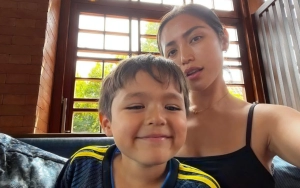 El Putra Jessica Iskandar Beri Uang Lebih, Reaksi Penjual Tahu Bikin Ngakak