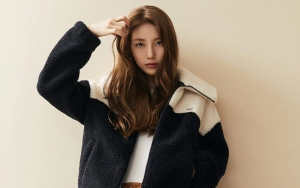 Suzy Tampil Anggun Bersanding Dengan Jennifer Lawrence di Event Jam Tangan Mewah