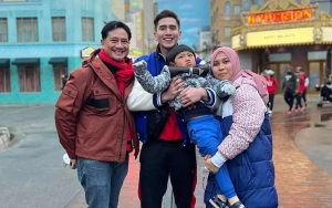 Verrell Bramasta dan Ibu Tiri Kompak Pamer Ivan Fadilla Lulus S2 dengan Nilai Sangat Memuaskan