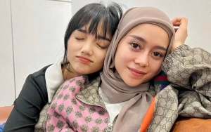Sama-Sama Mungil, Fuji An Tampak Tinggi Kala Sebelah Lesti Kejora