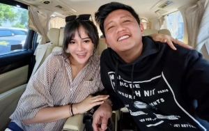 Denny Caknan Kena Julid di Pernikahan Nopek Novian, Bella Bonita Gercep Klarifikasi Soal Ekspresi