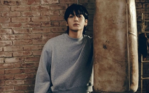 Jungkook BTS Datang dengan Muka Bantal, Siapkan Hadiah Mewah Untuk Penonton 'Music Bank'