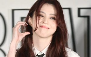 Han So Hee Pamer Selfie Menawan Sekaligus Sisi Random yang Bikin Ngakak