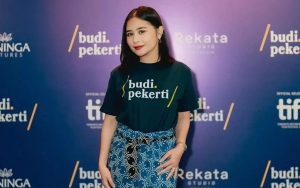 Aksi Panggung Prilly Latuconsina Kali Pertama Bawakan Lagu 'Trauma' Disambut Antusias