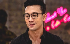 Pakai Anting, Penampilan Denny Sumargo di IMMA 2023 Buat Pangling
