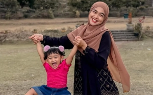 Ria Ricis Janji Jadi Sahabat Terbaik Moana Usai Diisukan Pisah dari Teuku Ryan