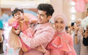 Moana Hadir di Ultah Putra Lesti Kejora Tanpa Ria Ricis dan Teuku Ryan