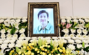 Desember: Lee Sun Kyun Meninggal Diduga Bunuh Diri