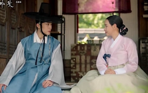 Lee Jong Won Bongkar Rasanya Jadi Berondong Honey Lee di 'Knight Flower'