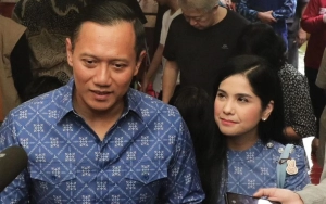 Annisa Pohan Cantik Manglingi saat Dampingi Agus Yudhoyono yang Resmi Dilantik Jadi Menteri ATR