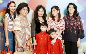 Ibu Mertua Sandra Dewi Terciduk Pamer Foto Tak Terduga Sehari Sebelum Putra Ditahan