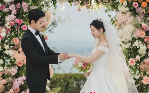 Kim Soo Hyun & Kim Ji Won Kuak Alasan Saling Jatuh Cinta di 'Queen of Tears'