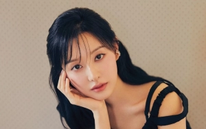 Kim Ji Won Tampil Segar di Event Parfum usai Dikhawatirkan soal Sasaeng Tajir