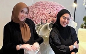 Attitude Syahrini Tak Hadiri Tahlilan Mendiang Kakak Dipertanyakan di Tengah Isu Melahirkan