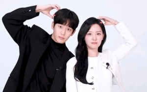Kim Soo Hyun Digoda Pamer Kode Cinta untuk Kim Ji Won Gara-Gara Foto di Jerman 