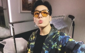 Bekas Luka pada Lengan Jungkook BTS Curi Fokus di Momen Jemput Jin Selesai Wamil