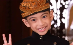 Etika Jan Ethes usai Ditegur Gegara Menyela Antrian Bikin Kagum