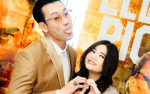 Detik-Detik Denny Sumargo Terharu Lihat Kondisi Calon Bayi saat Temani Istri Periksa Kehamilan