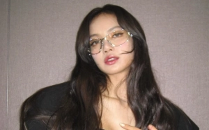Lisa BLACKPINK Abadikan Comeback 'ROCKSTAR' dengan Tato Cantik