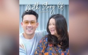 Foto Putri Denny Sumargo dan Olivia Allan Perdana Pamer Senyum Manis bak Calon Model