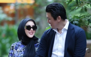 Fotografer Syahrini Bagikan Pesan Bijak usai Kegep Ngamuk Ditanya Isu Kaki Reino Melayang