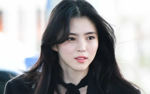 Han So Hee Balik ke Gaya Rambut Pendek saat OTW Olimpiade Paris 2024