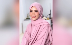 Selebgram Aprila Majid Peluk Wanita Diduga Pelakor usai Alasan Suami Hilang 1 Tahun Terbongkar