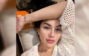 Nikita Mirzani Menjelma Bak Bidadari di Pemotretan Terbaru