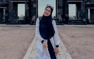 Ria Ricis Pamer Tubuh Ramping dengan Gaya Bak ABG