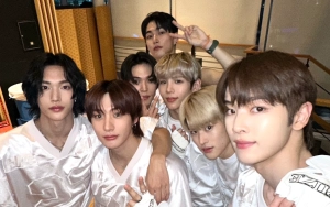 Ekspresi Muram RIIZE di Bandara usai Seunghan Umumkan Hengkang Disorot