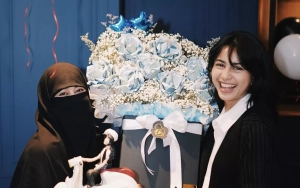 Umi Pipik Hadiahi Barang Branded Kelas Dunia Bikin Sintya Marisca Merasa Dicintai Ugal-ugalan
