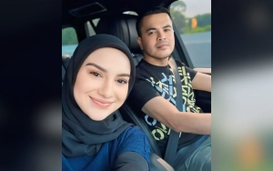 Irish Bella Cium Mesra Suami saat Piknik Bareng Geng Bukti Bucin Ugal-Ugalan