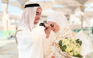 Zumi Zola Tampan ala Raja Arab saat Resmi Nikahi Putri Zulhas dengan Mahar Gak Kaleng-Kaleng